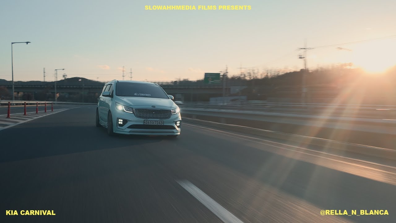 KIA CARNIVAL / TINYBOT WRAPPED INSANE AIRBAGGED VAN 4K
