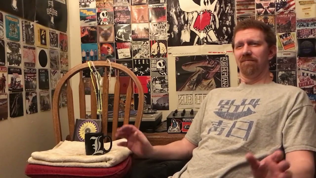 Shnootz - Reaction Video (Donna Summer - Love Is in Control [Finger on the Trigger])