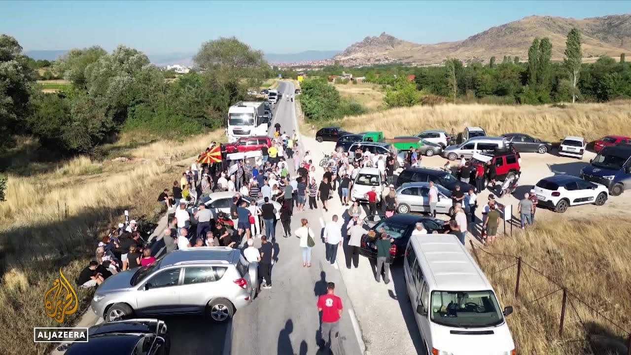 Mještani blokirali cestu Bitola - Gradsko: Problem eksploatacija materijala za autocestu