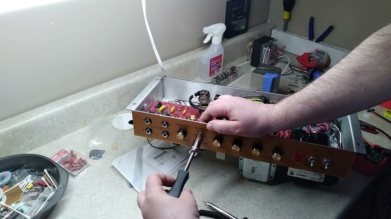 Marshall JMP 50W model 1987: Selectable Bright Cap Install