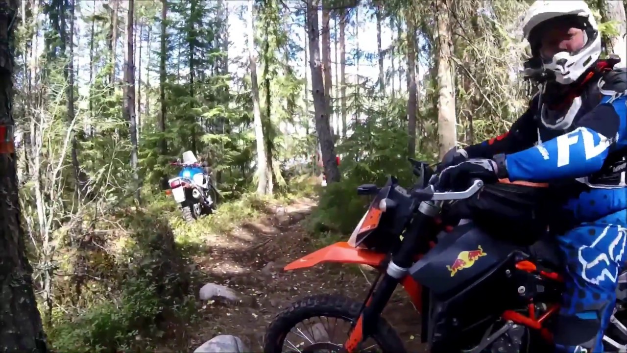 The Moosefence Enduro Madness - XTZ750 - DR750 BIG - 950SE