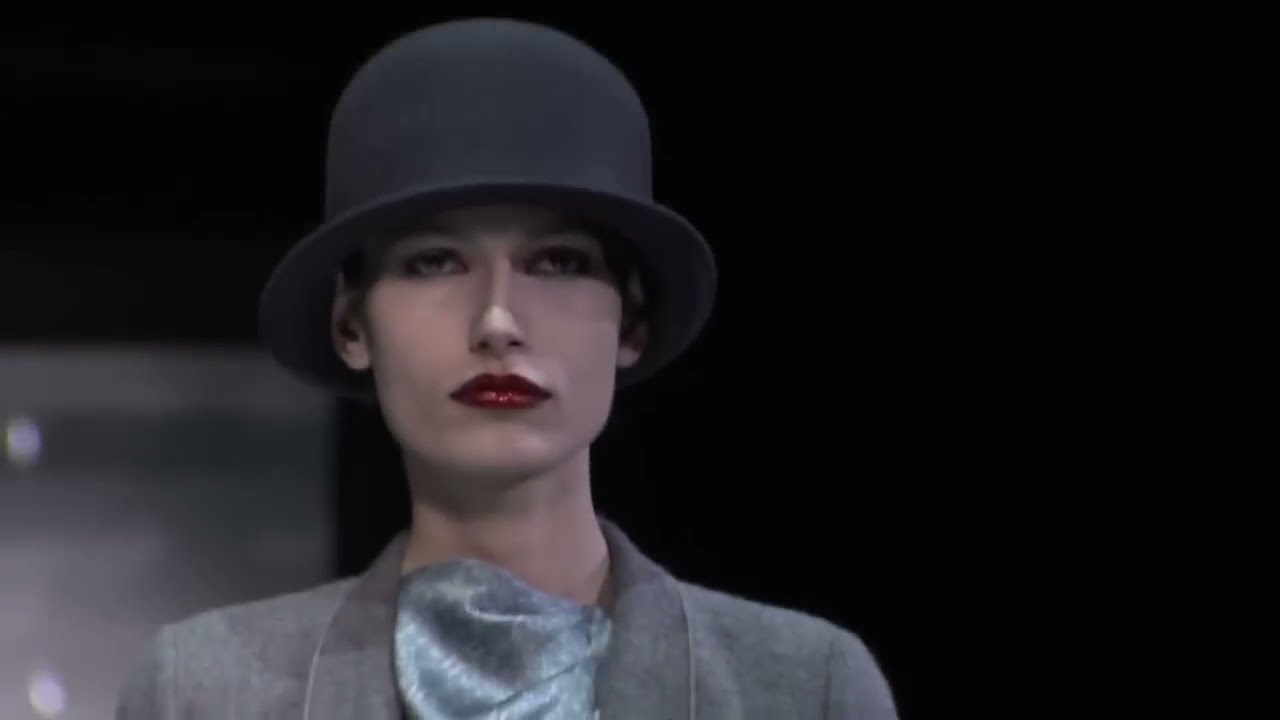 Emporio Armani - 2013 Fall/Winter Womenswear Fashion Show