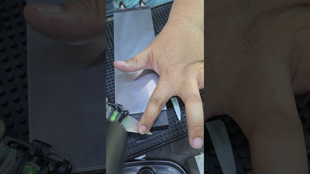 Sharpening on 140 grit, 400 grit and 600 grit Atoma Diamond plate, using sharpal angle finder.