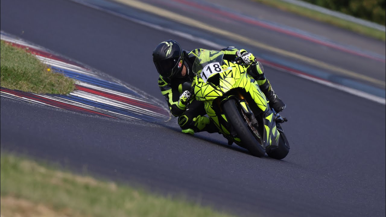 SLOVAKIA RING Kawasaki ZX6R 2:18,24