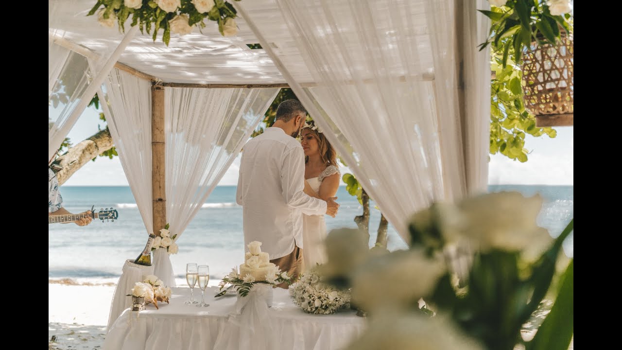Romantic Elopement of Alena & Sherif at the Baie Lazare Beach, Seychelles - Cinematic Wedding Video