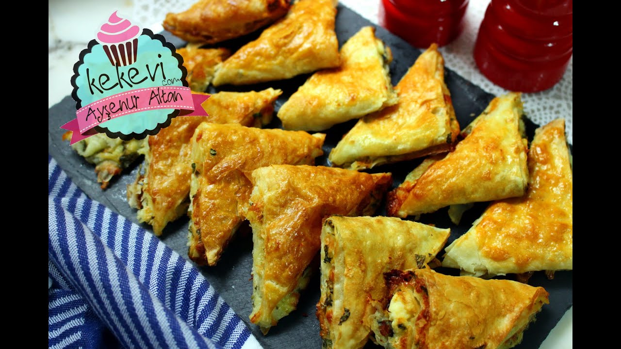 Tek Tek Sarmadan Kolay &Uuml;&ccedil;gen B&ouml;rek / Ayşenur Altan Yemek Tarifleri