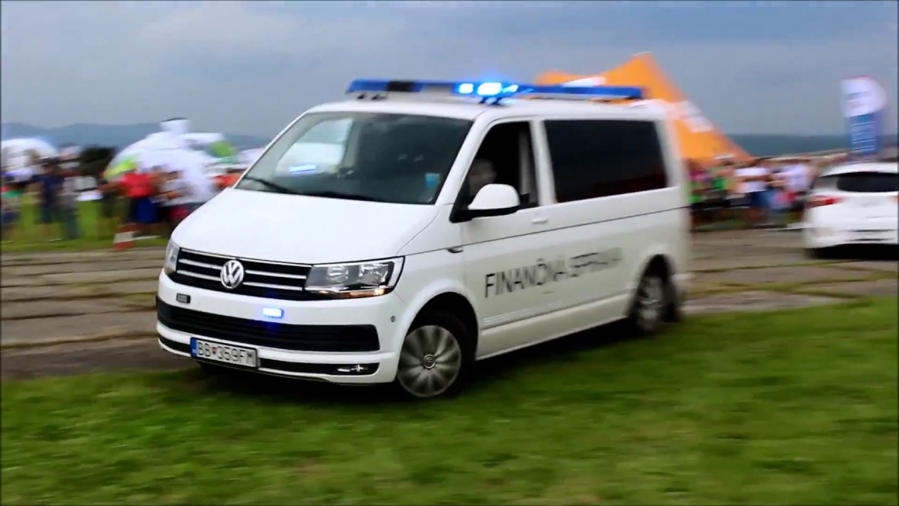 Finančná správa (ukážka zadržania páchateľov)