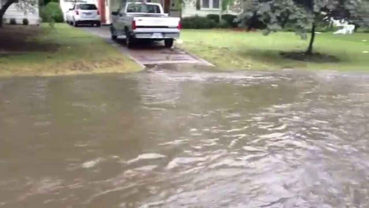 Heavy Rains Flood Wichita Streets Monday