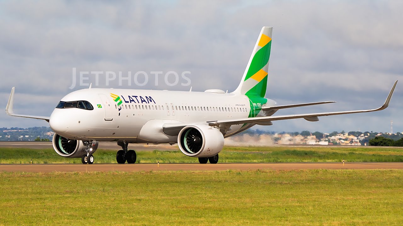 Decolagem do Aeroporto de Congonhas com o Airbus A320-271neo (PR-XBG) da LATAM Brasil