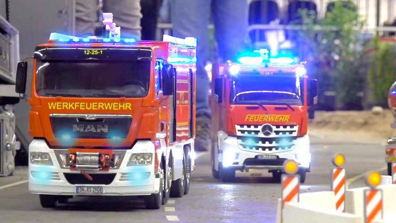 MEGA RC FIRE TRUCK COLLECTION / RC FIRE FIGHTERS IN ACTION / MAN AND MERCEDES BENZ FIRE TRUCKS