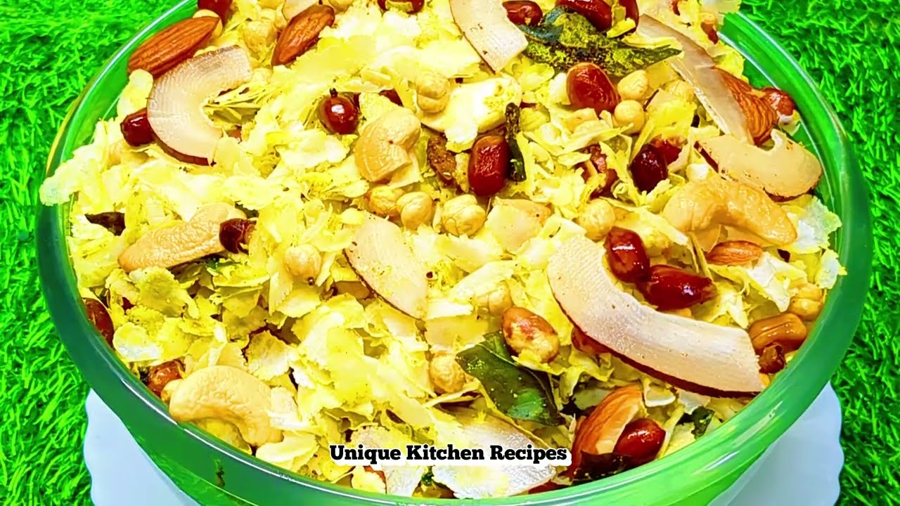 Roasted Poha Namkeen. A Light and Crispy Chiwda. Perfect tea party snacks 
