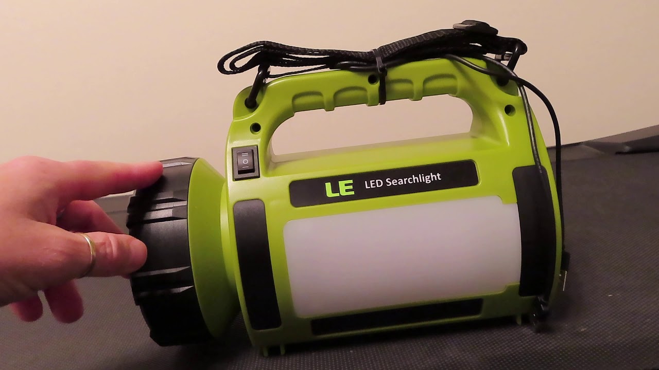 LE rechargable spotlight