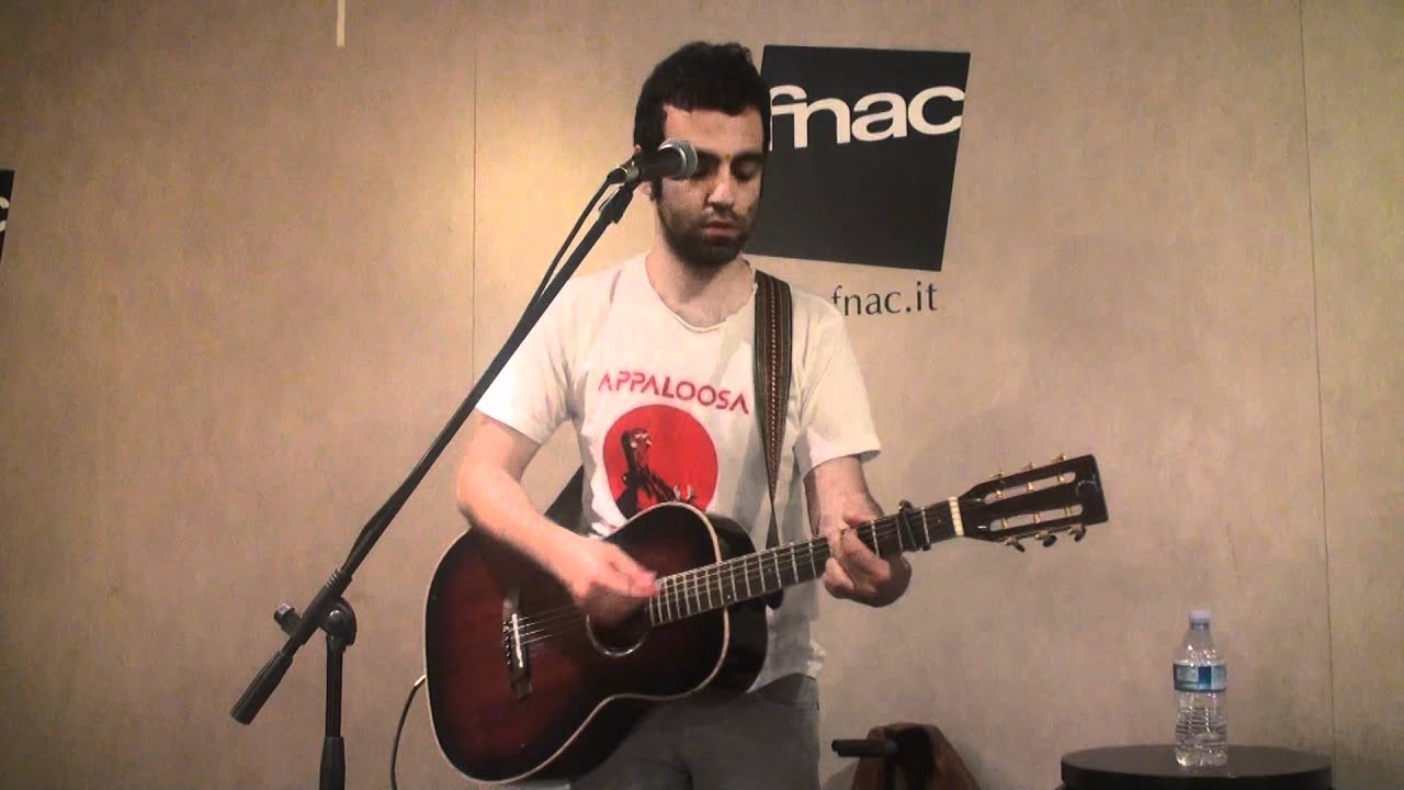 Colapesce - Oasi @ Fnac (Napoli, 25/05/2012)