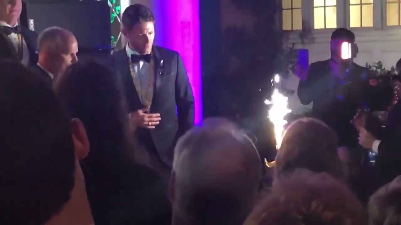 (2019.03.01) Jensen Ackles's Birthday greetings on Mardi Gras