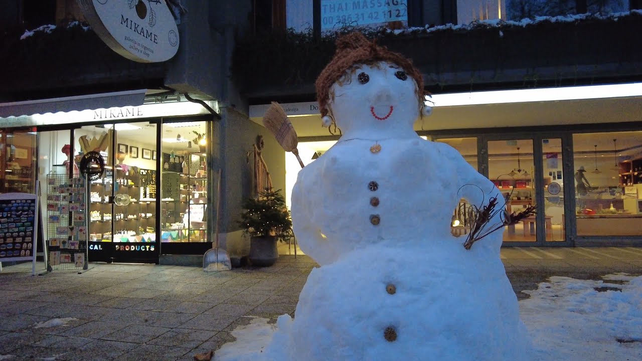 Bled Christmas , Slovenia ~ 4K Virtual Travel December, 2021