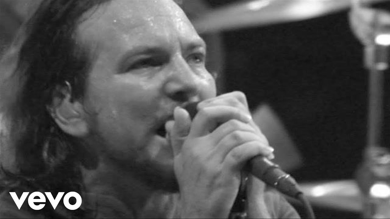 Pearl Jam - Amongst The Waves