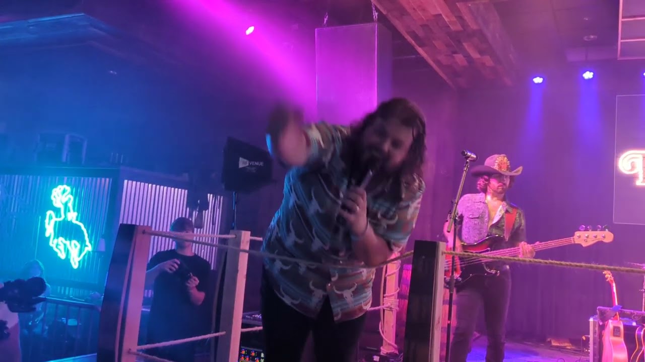 Dillon Carmichael She Gone Lori's Roadhouse in West Chester OH June 28 (2025)
