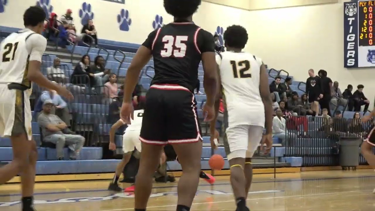 Shaker Heights Red Raiders vs. Euclid Panthers (OHSAA Div. II Twinsburg District Final) (03/07/26)