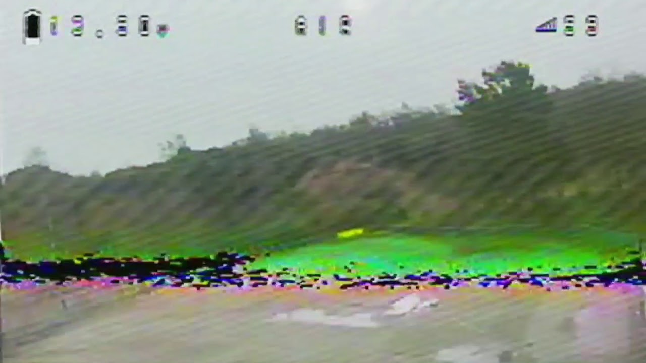 Raw Footage of the maiden N00b flight of the Rotor Riot Umagawd AcroBRAT 3