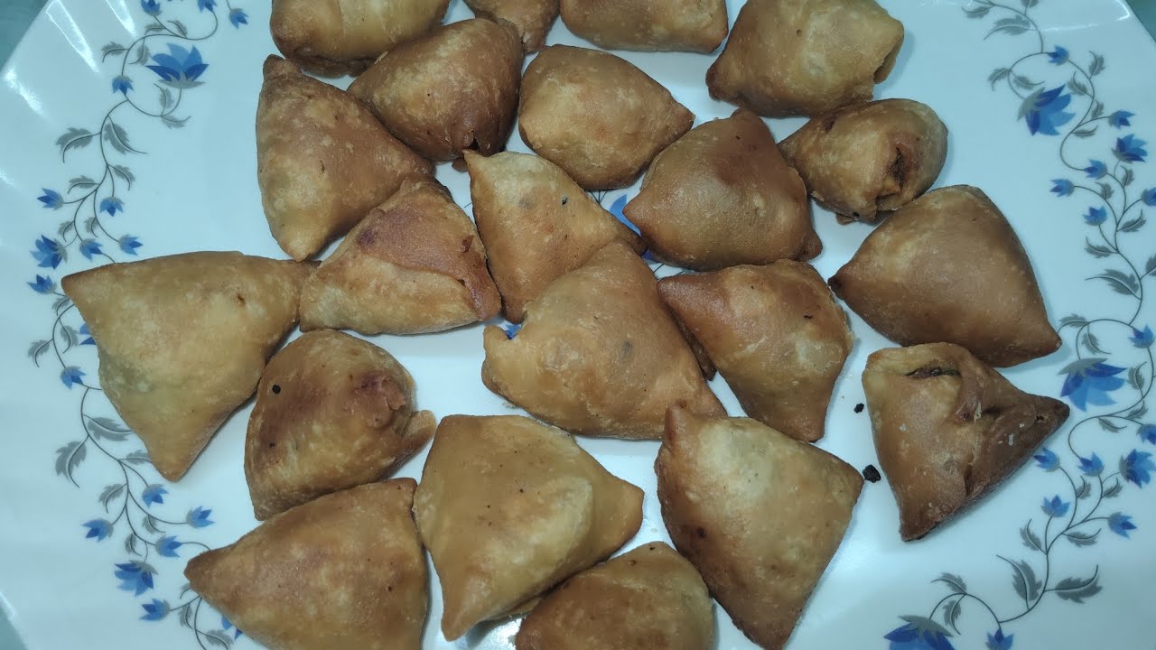 মিনি খাস্তা মুচমুচে সিঙ্গারা#evening snacks#recipe.