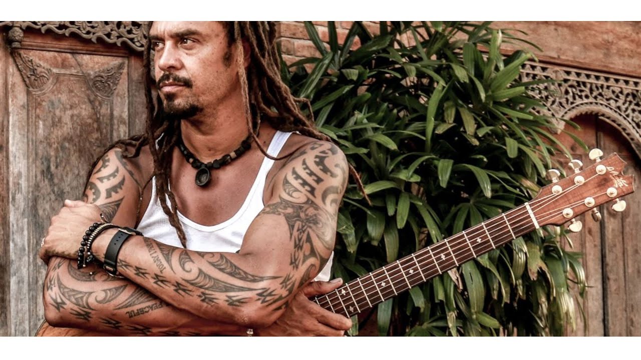 Michael Franti - What Happens Next (let the Big Sounds Play)