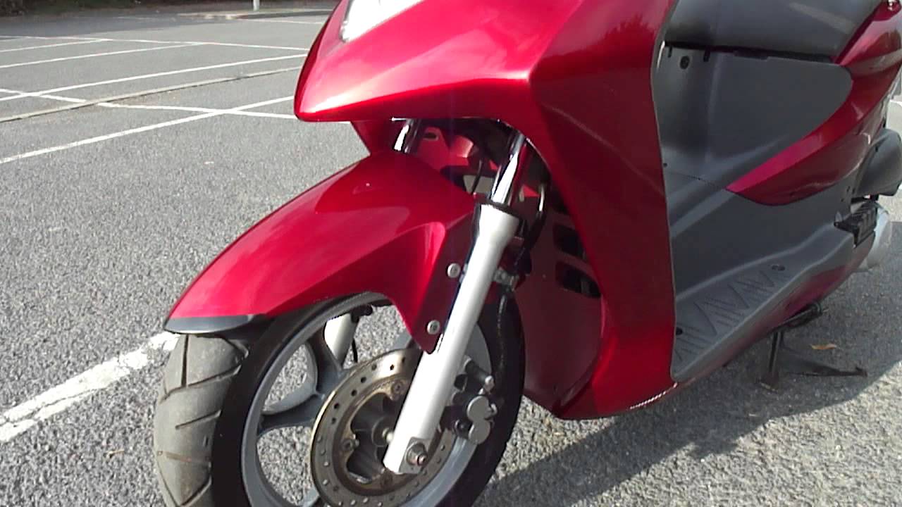 2003 HONDA SES125 DYLAN 125 SCOOTER MOTORBIKE VGC 1 OWNER 70 MPH NEW MOT & TAX