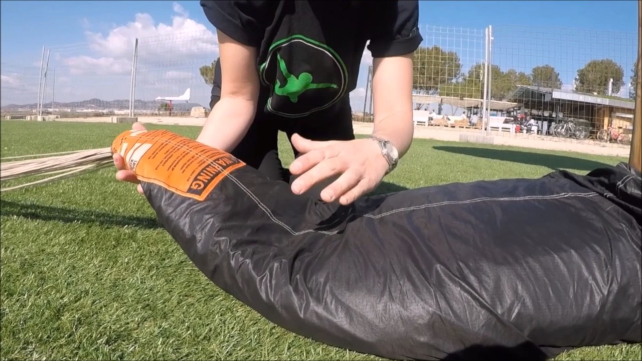 Como plegar un paracaidas, mejor tutorial español. @carlatabobel