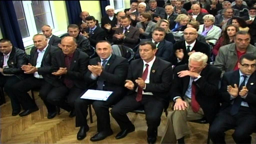 AAK OBILIQ ABCNews 17 Tetor 2013