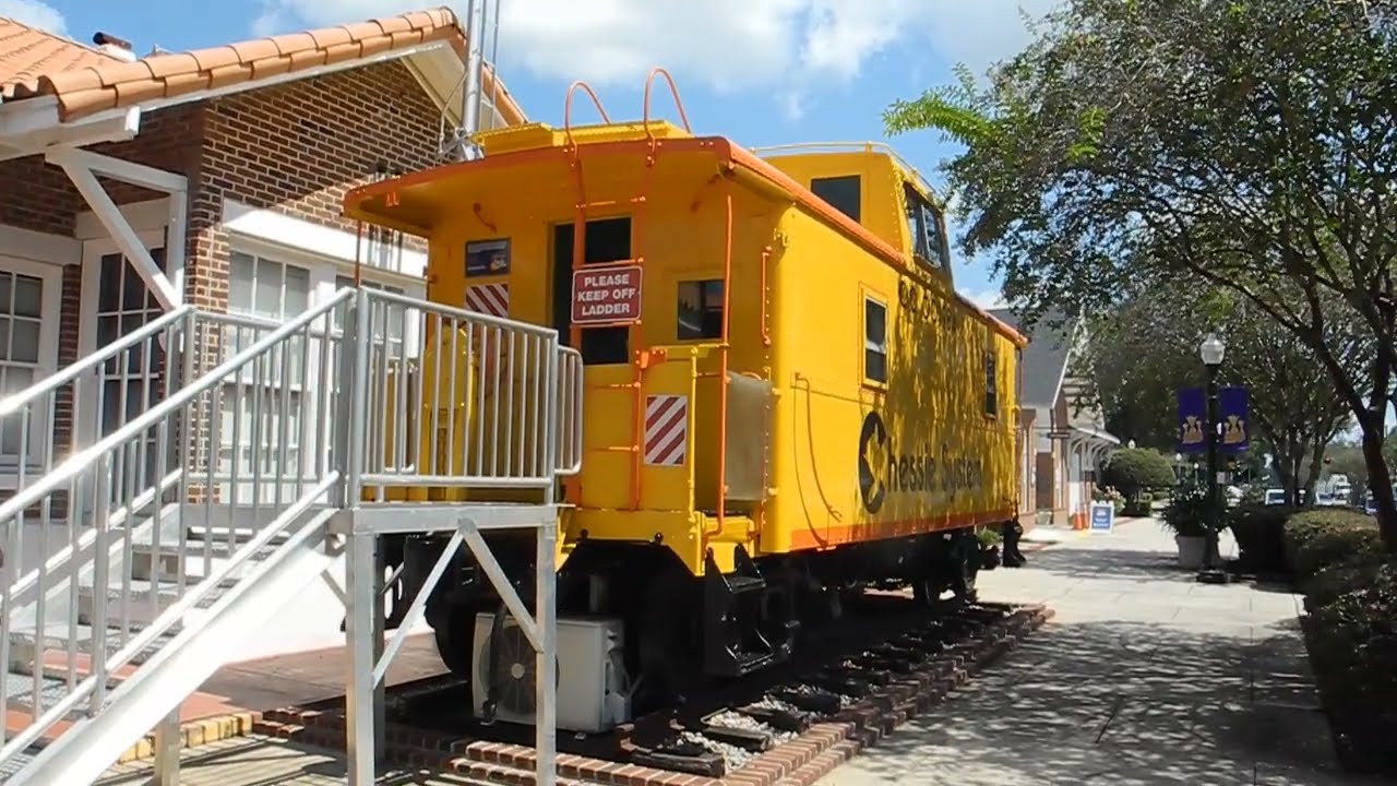 Yellow Caboose C&O 001984 Winter Garden, FL