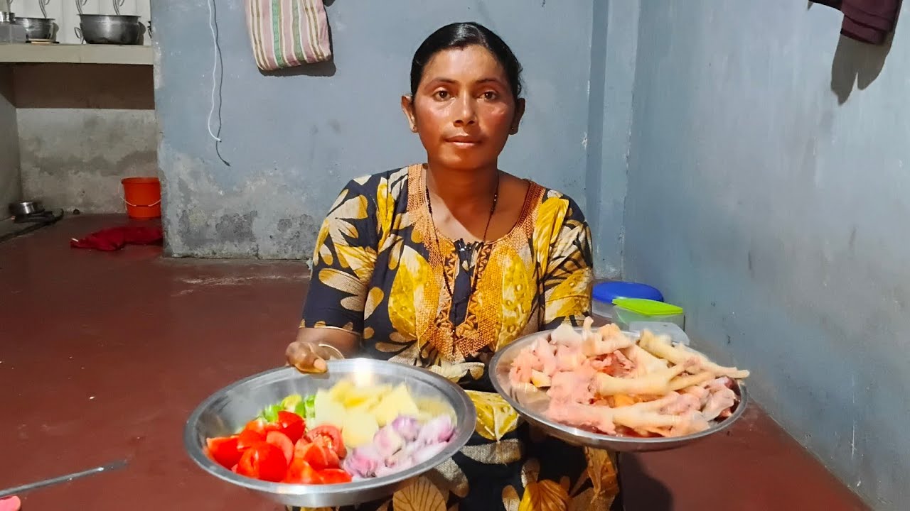 চিকেন ।  পা   দিয়ে  আলু   টমেটো  দিয়ে    ঝোল                      সেই   সাদ👍👍👍👍👍👍