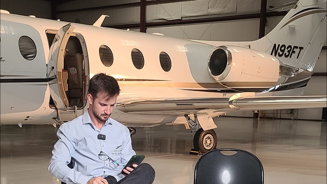 Qual a diferença do Beechjet 400A e o Hawker 400XP