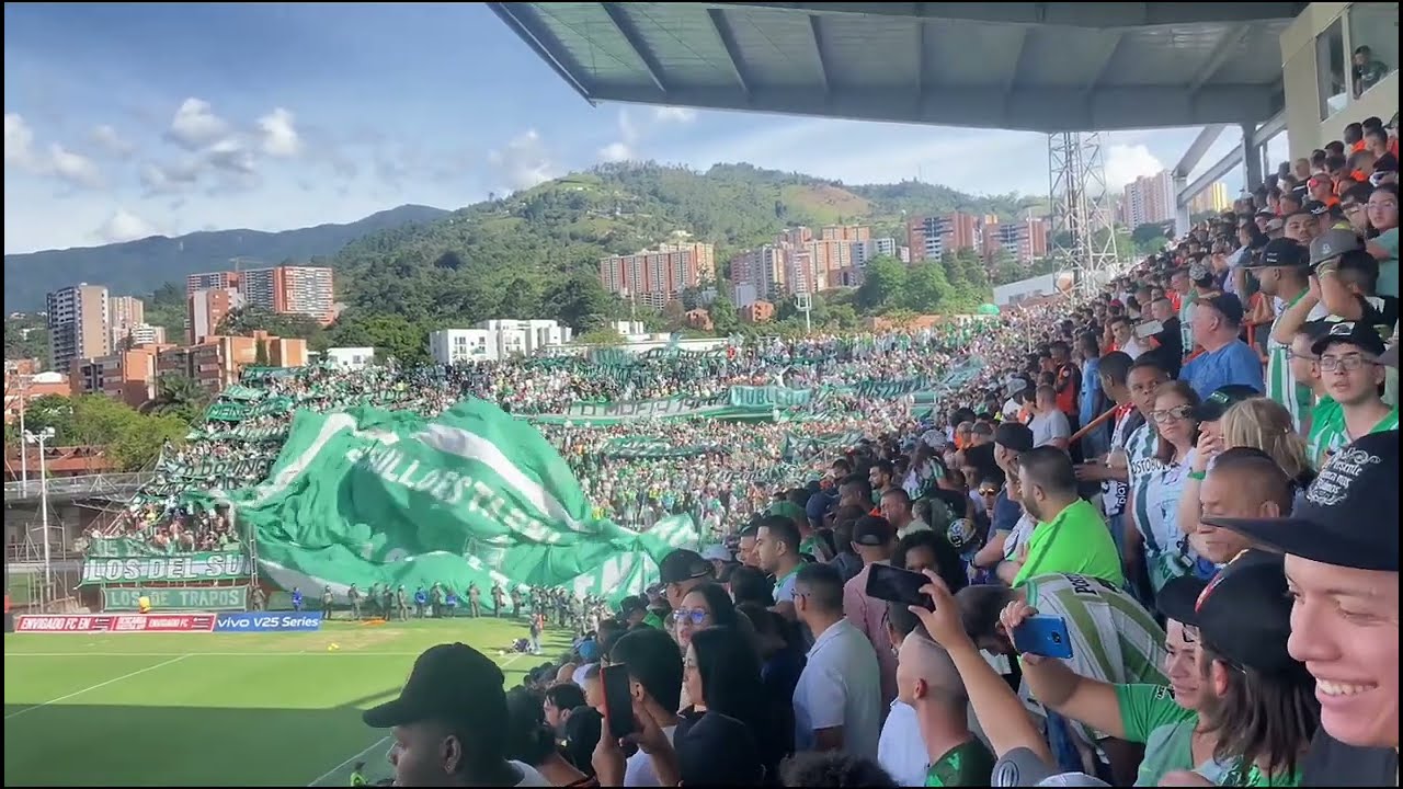 Así recibió la HINCHADA a NACIONAL en el partido contra ENVIGADO