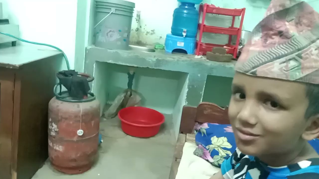 सचिन परियारलाई खाना पकाउँदै आमाले सचिनले खान्न पुरै भिडियो हेरेर लाइक कमेन्ट सेयर सब्स्क्राइब २०२४