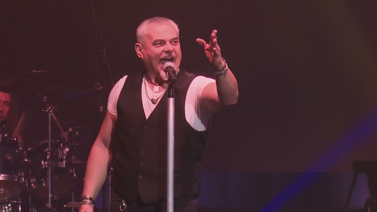 Opća Opasnost - Uzalud sunce sja (Live at Dom sportova 2019)