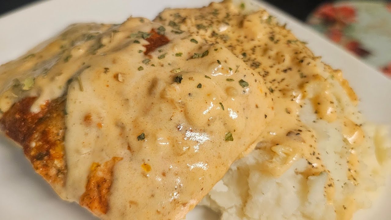 Salmon with Creamy Garlic Parmesan Sauce