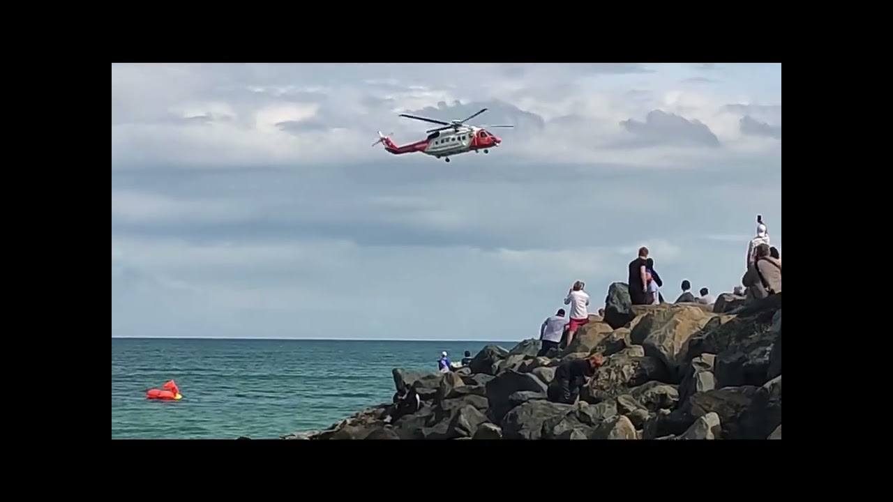 Bray Airshow 2022 SAR demo &ldquo;CHC Ireland&rdquo; S92A (EI-ICU) 🚁 