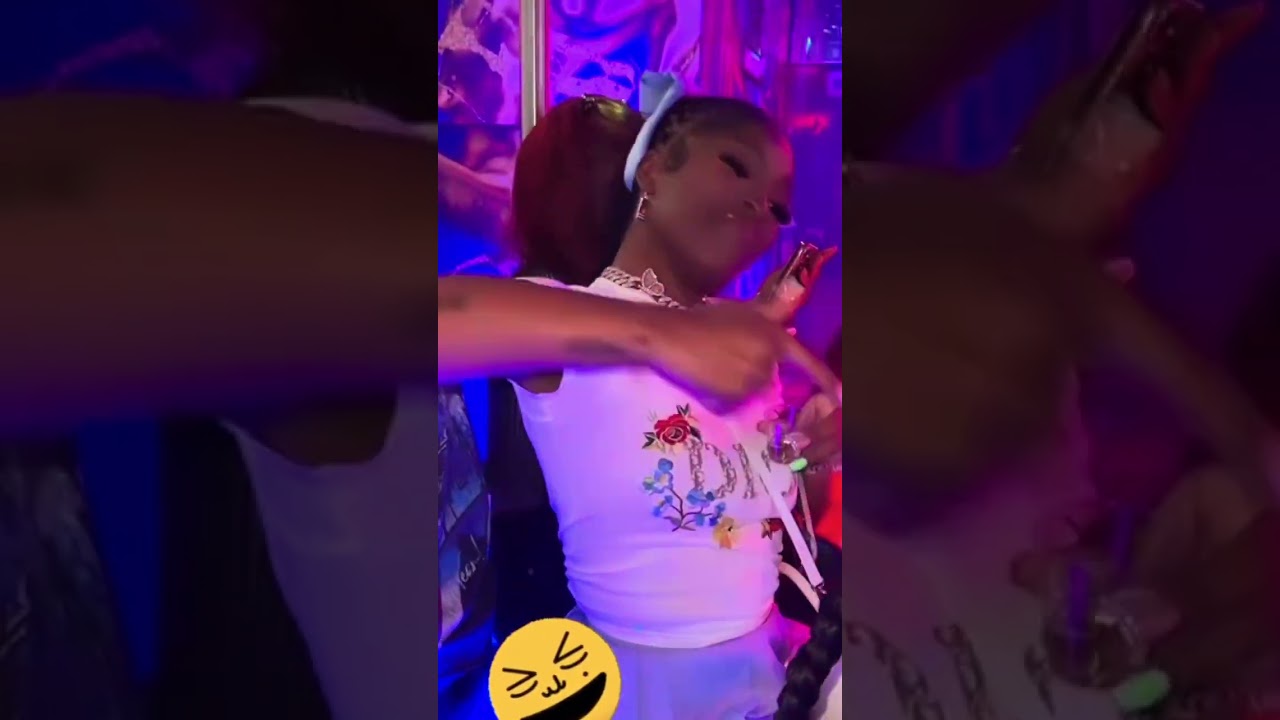 Looks like Rick Ross daughter is doing the Tia hand GESTURES👀🤣#toieashanti #tiakemp #rickross