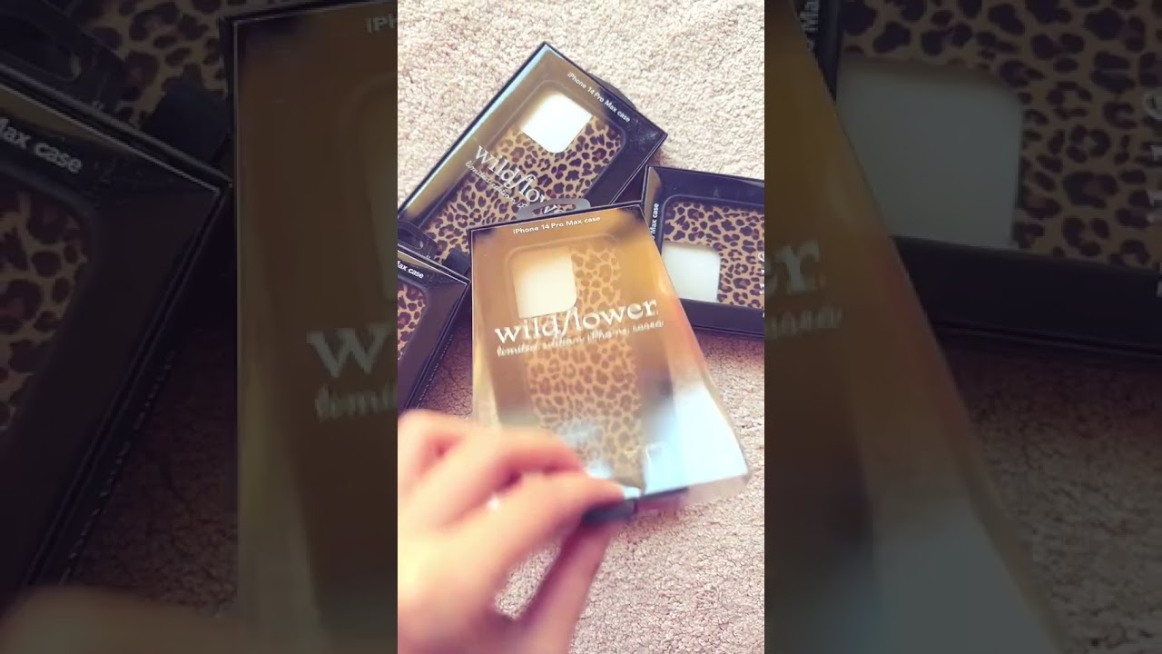 Unboxing my Leopard iPhone case