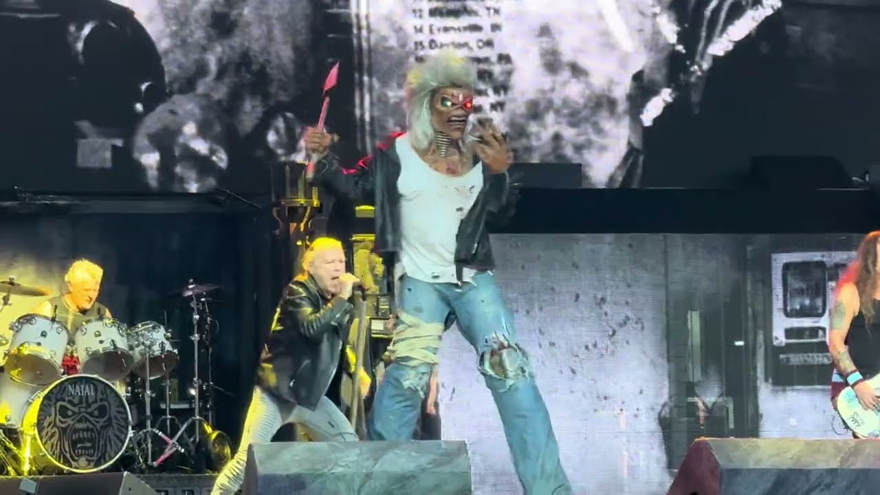 Iron Maiden Berlin Waldbühne - 29th July 2025 - Killers (Eddie) & Bruce’s intro.