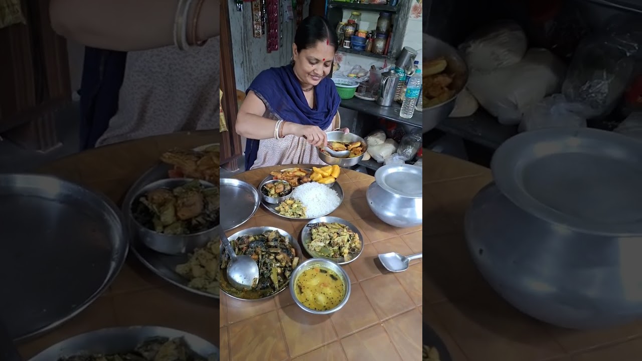 আমার মনে হয় না পৃথিবীর এমন কোন মানুষ আছে যে চিন্তা মুক্ত 🙂🙂 #lunch time