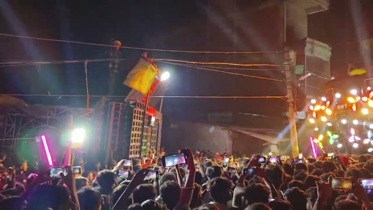 Sony Sagar vs pradeep dj competition Phulpur Roshni mela #amit_up_7090 #dj #djsarzen