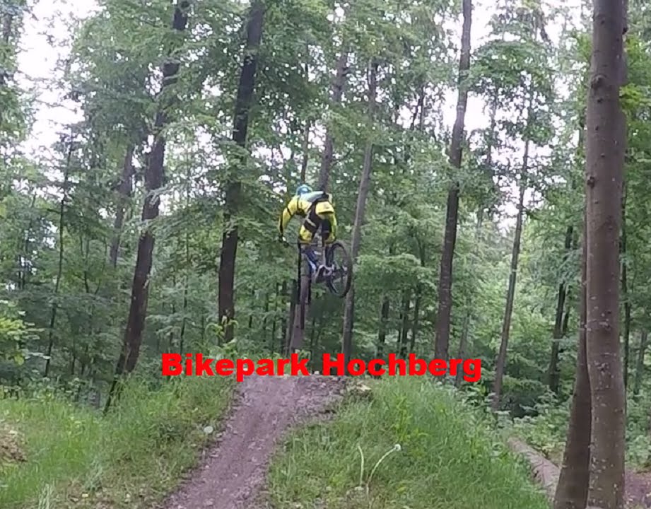 Bikepark Heidenheim Hochberg 29 05 2016  4 Cross + Freeride Line +crash