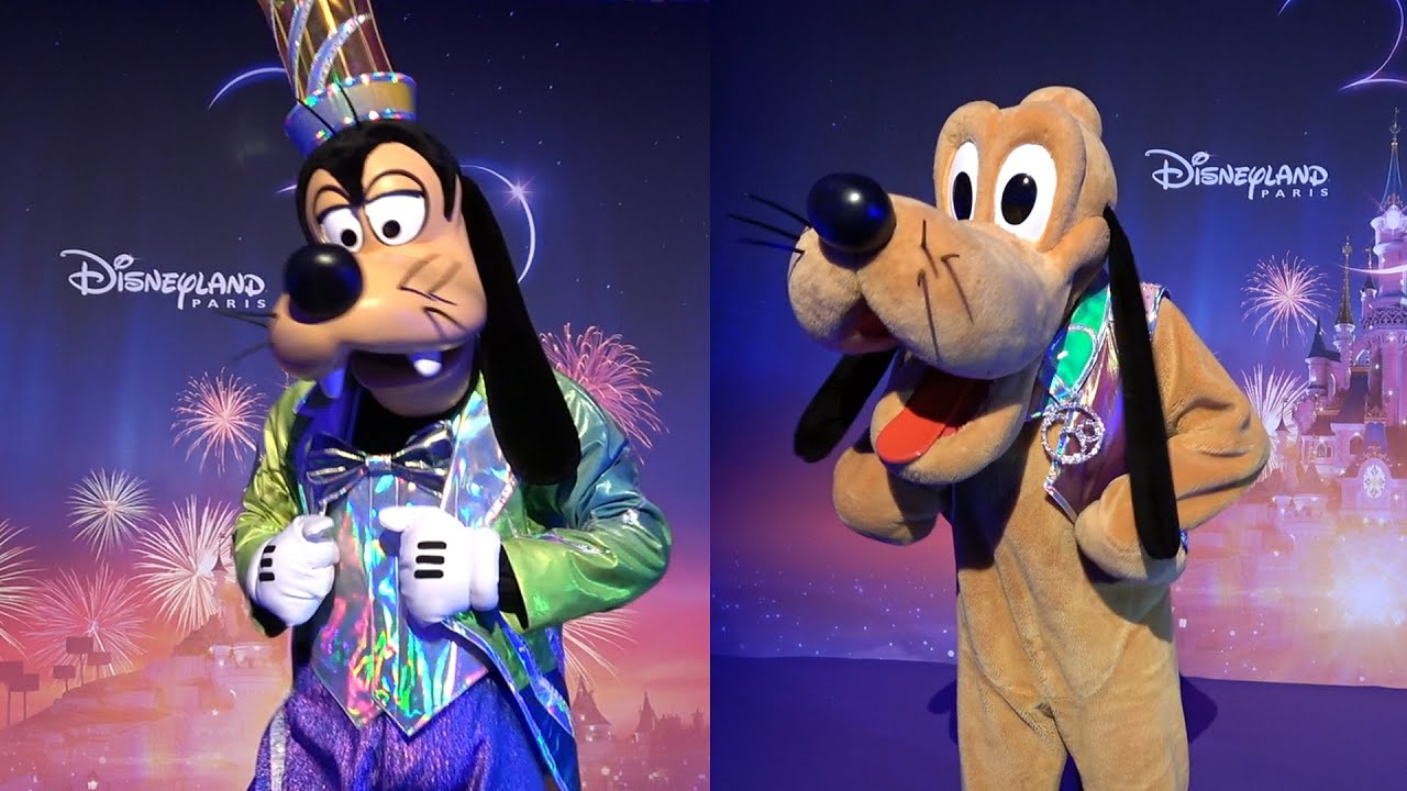 We Meet Goofy & Pluto at Disneyland Paris Wearing 30th Anniversary Costumes (Media Event)