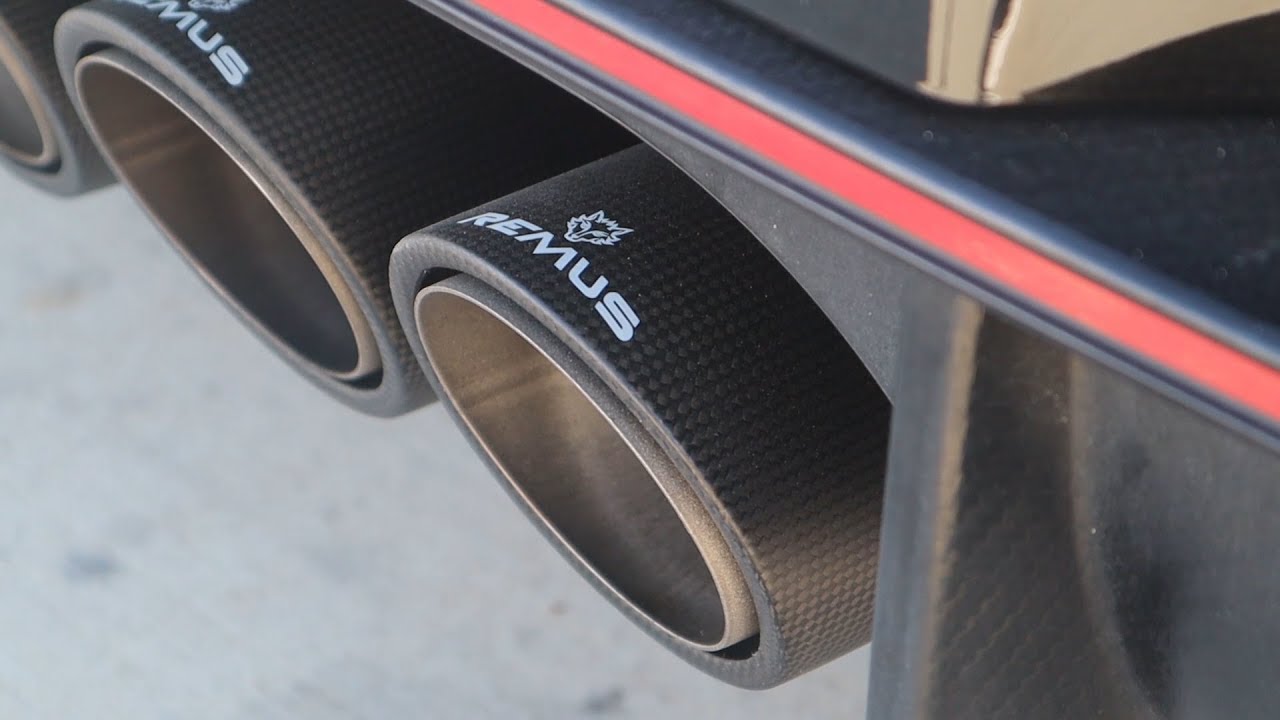 My Civic Type R Gets Remus Exhaust With Carbon Fiber Tips and Valve Control!