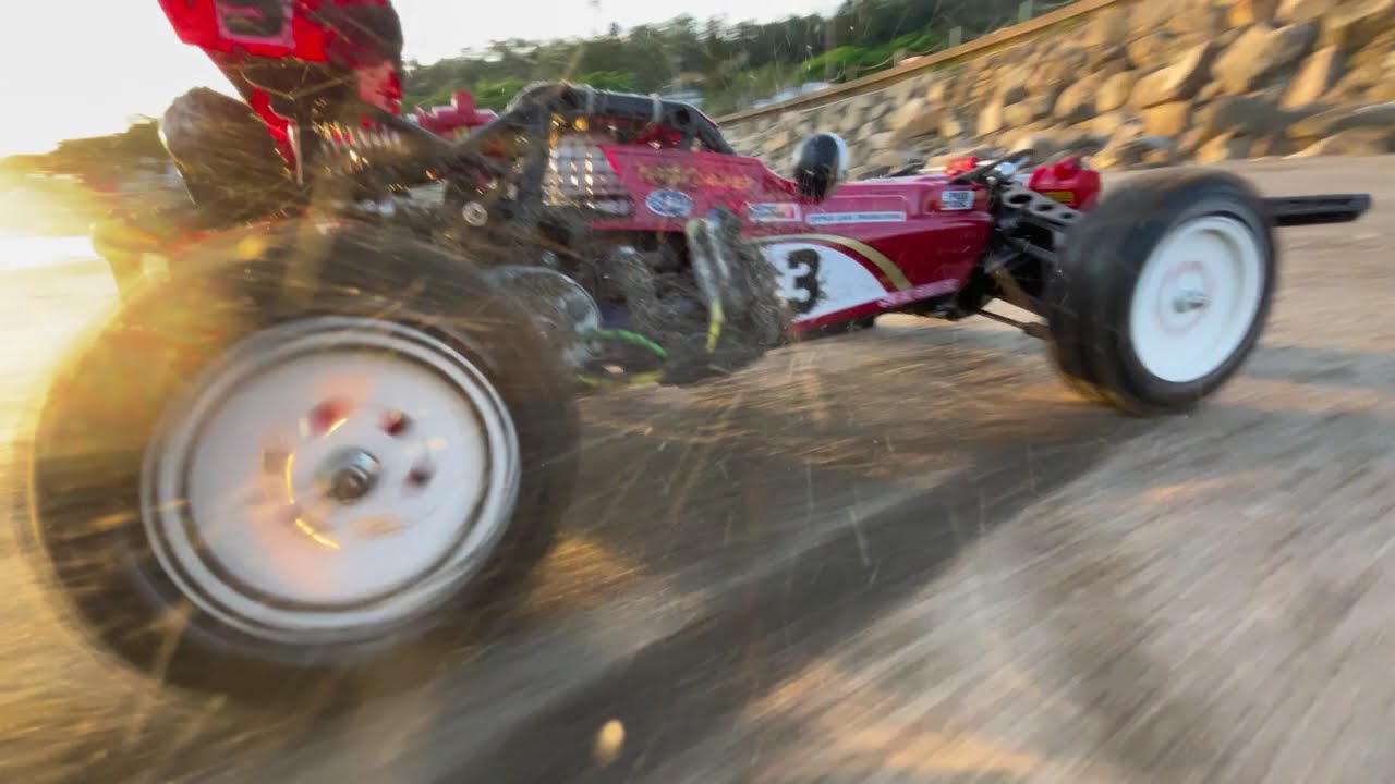 TAMIYA HOTSHOT in Full Speed | Cinematic RC Action