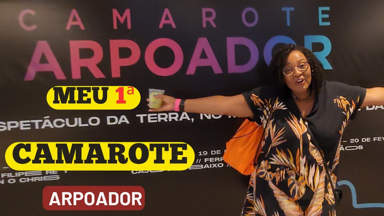 NO CAMAROTE ARPOADOR, a imponência das alegorias das escolas de samba impressiona a todos os olhares