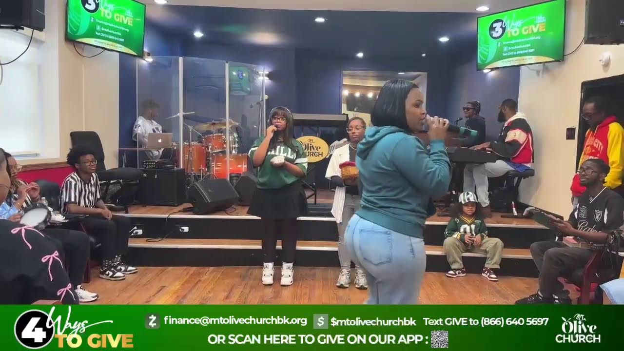 Sunday Worship at The Mount