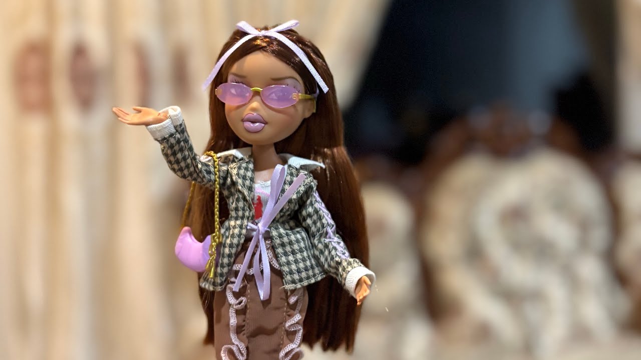 Bratz Stylin “Yasmin” Doll review / Box Opening!