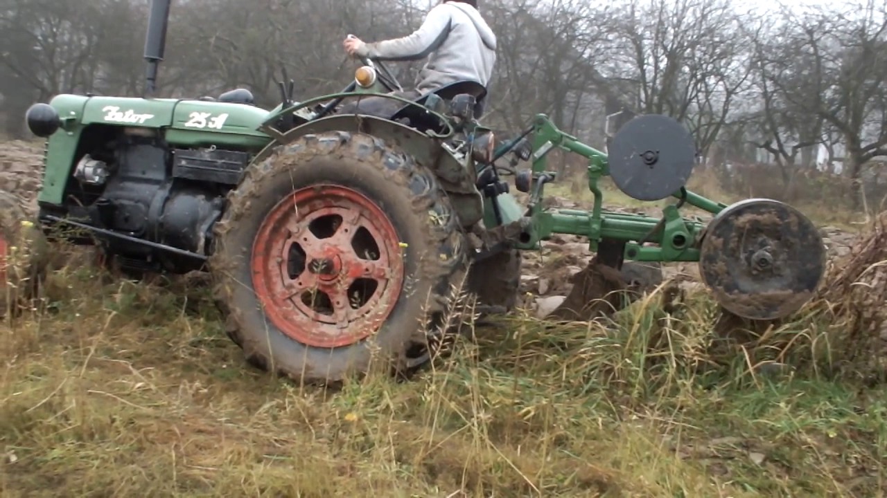 Zetor 25A i pług 2 skibowy UG orka zimowa