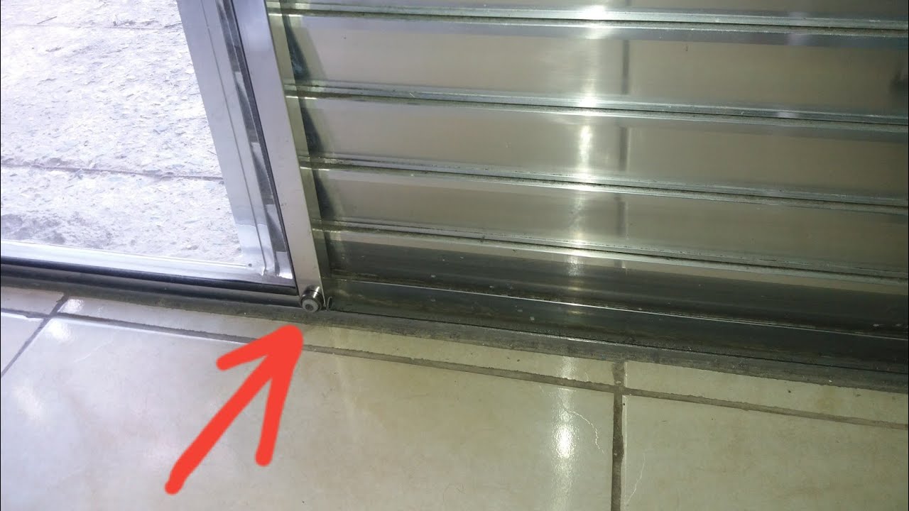 porta balcao emperrada veja essa dica